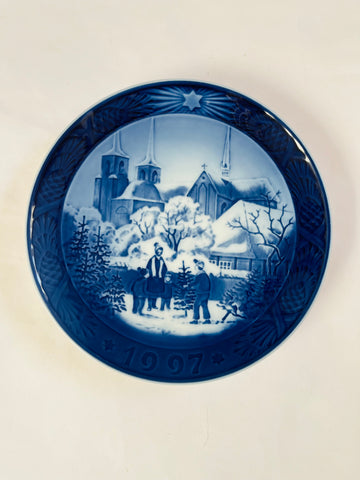 Royal Copenhagen Christmas Plate 1997 Roskilde Cathedral