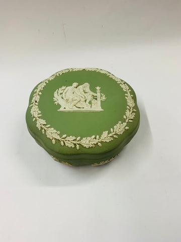 Green Wedgwood round jewellery box