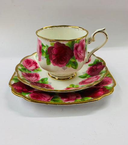 Royal Albert Old English Roses Trio