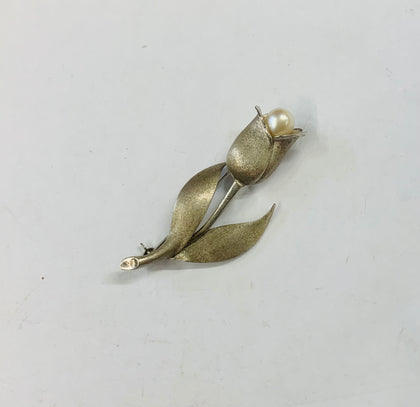 Sterling silver and Pearl tulip brooch