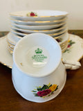 21 piece Royal Standard tea set