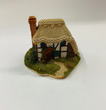 Lilliput lane Strawberry Cottage
