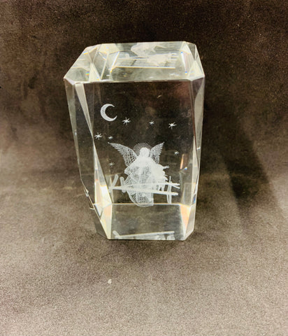 Crystal angel scene paperweight