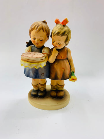 Goebel children with a birthday cake
