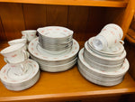 Noritake 8 place dinner set Glenaire pattern