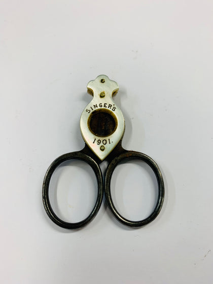 Singers 1901 mother of Pearl handle cigar cutter