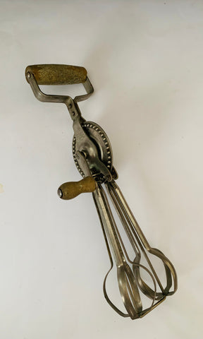 Swift Whip Midcentury beater mixer