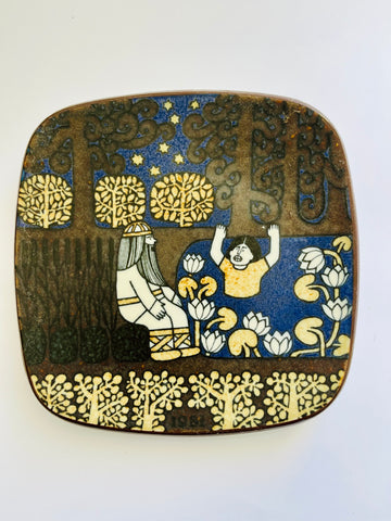 Arabia Finland Annual Wall Plate 1981