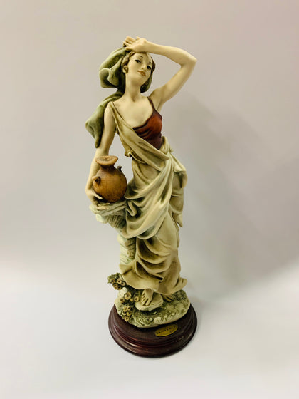 Giuseppe Armani Clear water rare figure