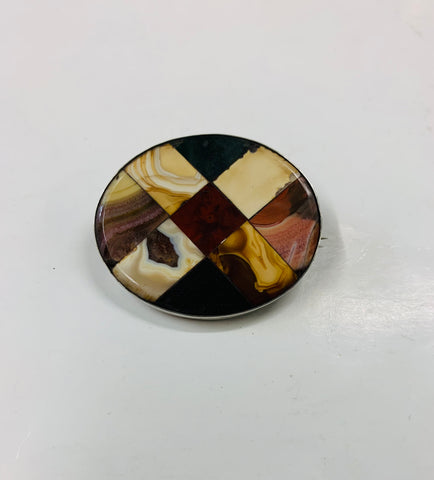 Silver and agate brooch