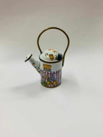Small enamel watering can
