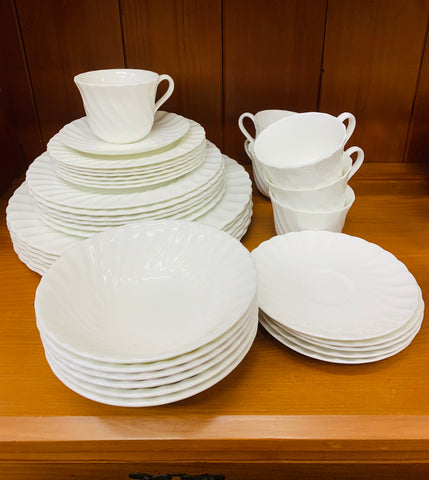 Wedgwood plain white 6 place dinner set