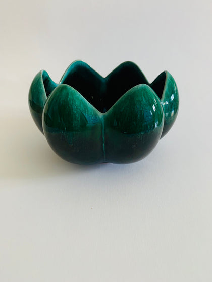 Blue mountain pottery small planter