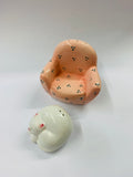 Novelty cat on a chair salt and pepper shakers