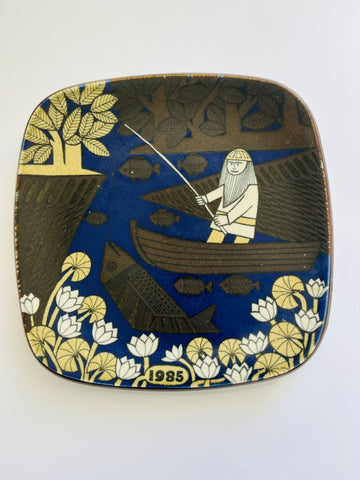 Arabia Finland Annual Wall Plate 1985