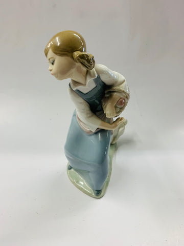 Lladro Girl with basket and puppy