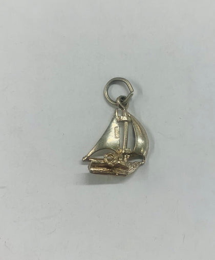 Silver Yacht charm