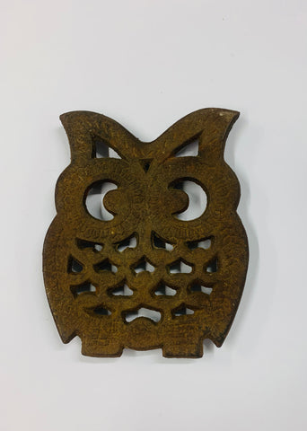 Cast iron owl trivet pot stand