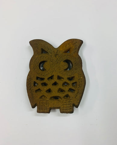 Cast iron owl trivet pot stand
