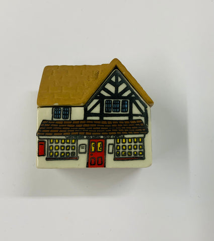 Wade Cottage house