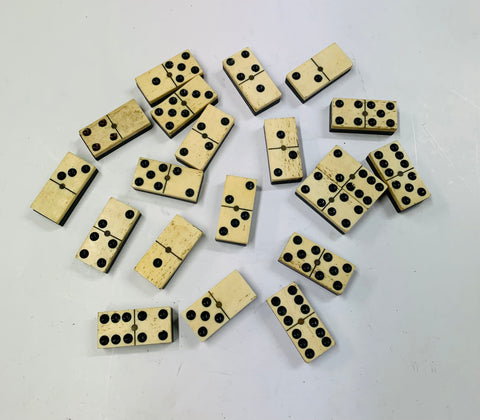 Set of antique bone and Ebony dominoes