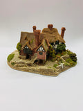 Lilliput lane Oakwood Smithy