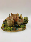 Lilliput lane Scotney Castle Garden