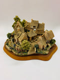 Lilliput Lane Chipping Coombe limited edition