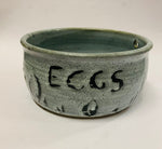 Pottery egg bowl